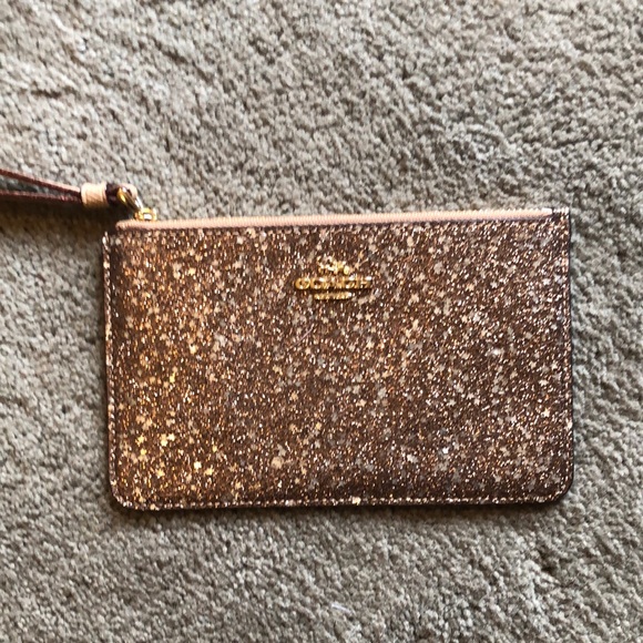 Coach Handbags - Coach wristlet